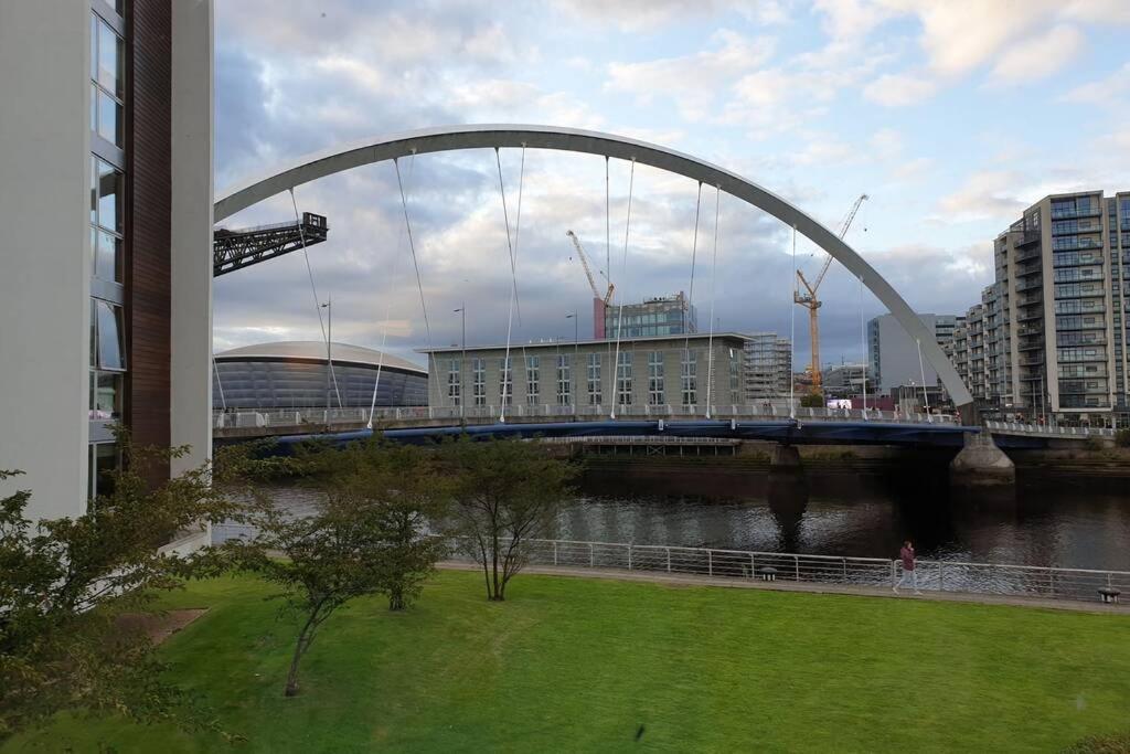 Riverview Apartment Glasgow Exteriér fotografie